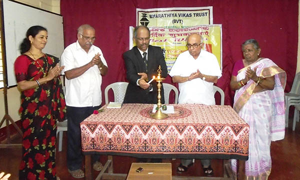 ಮಹಿಳೆಯರಿಗೆ ಟೈಲರಿಂಗ್ ತರಬೇತಿಗೆ ಚಾಲನೆ